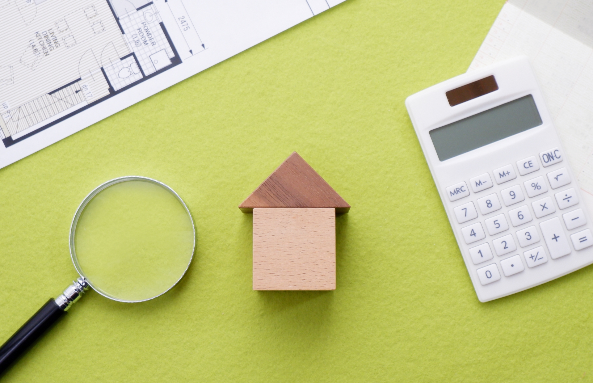 住宅ローン審査を通す方法｜年収・信用情報・返済能力・提出書類のチェックリストのアイキャッチ